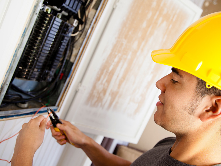 Residential Electrician Waterford MI - Electrical Contractor | Dave's Electric Services - circuithome